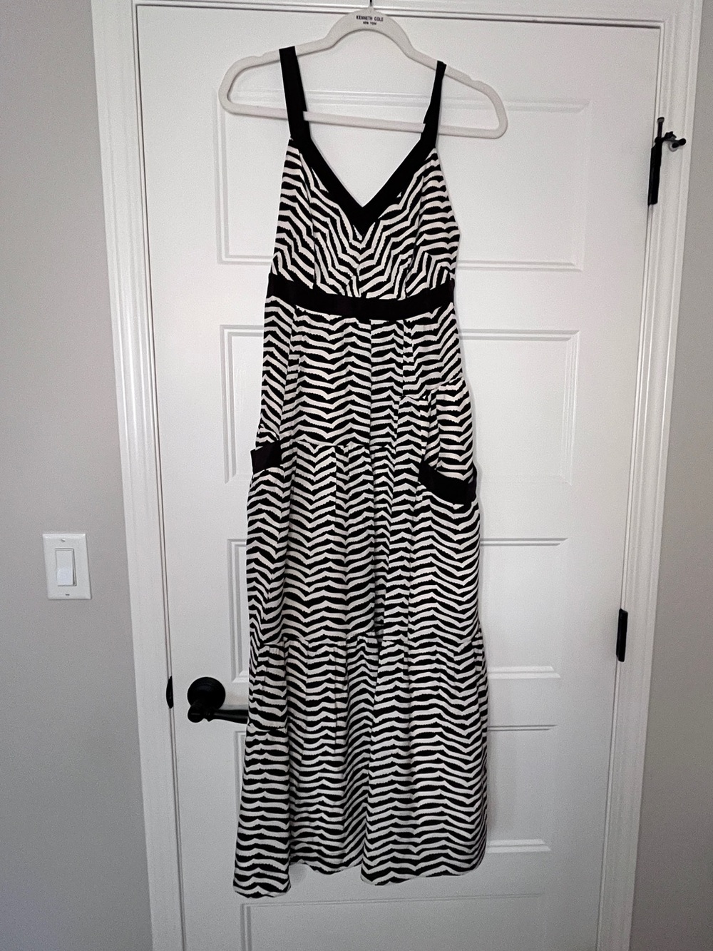 Vintage Y2K Designer 100% Silk Statement Print Maxi Dress NWT Size 4